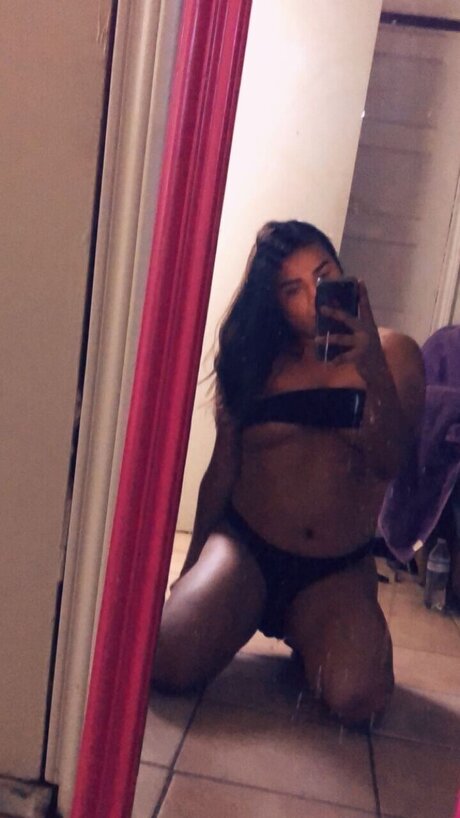 Foto nua vazada do OnlyFans de Megan Linares