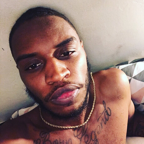 Nagie wyciekłe zdjęcie OnlyFans od Glizzy