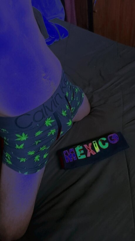 Photo nue de fuite OnlyFans de Tonatiuh Romero