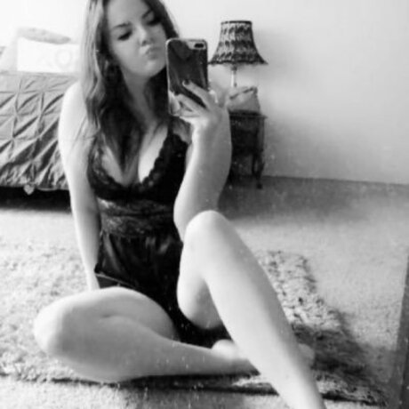 Nahá fotka uniklých OnlyFans od Heather