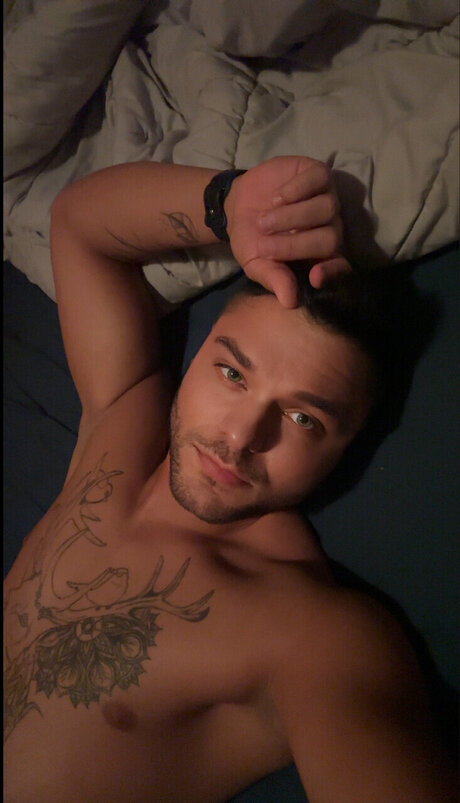 Nahá fotka uniklých OnlyFans od Gianluca