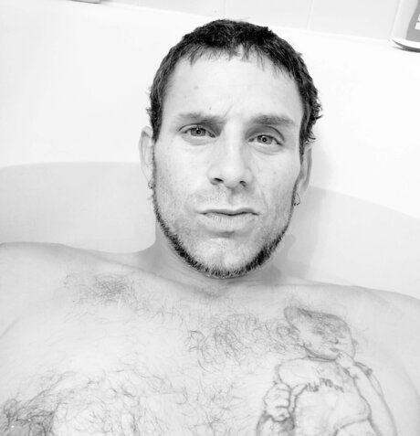 Nagie wyciekłe zdjęcie OnlyFans od Bmfusmc2005