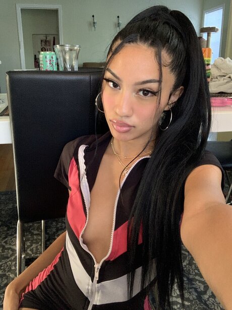 Foto nua vazada do OnlyFans de Sweetii