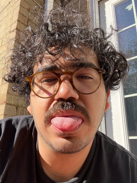 Alasti lekkinud OnlyFans-i pilt Kevin Tello