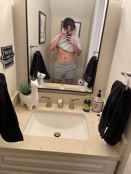 Naken läckt OnlyFans-bild av Danny