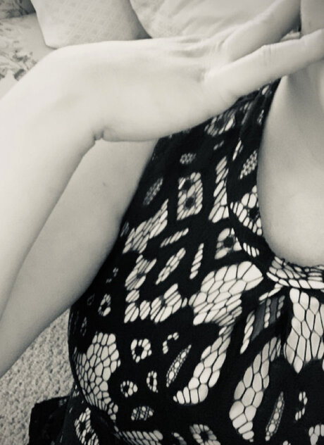 Photo nue de fuite OnlyFans de Lilly Lillian Lillllllllly Up To You