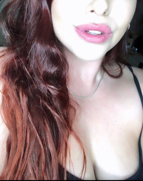 Naken läckt OnlyFans-bild av Velvettt