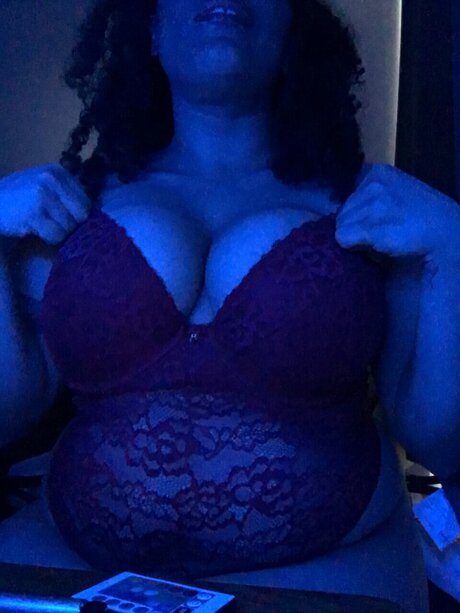 Foto desnuda filtrada de OnlyFans de Belle