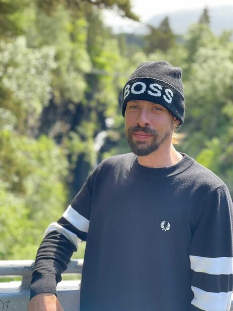 Alasti lekkinud OnlyFans-i pilt Ryan