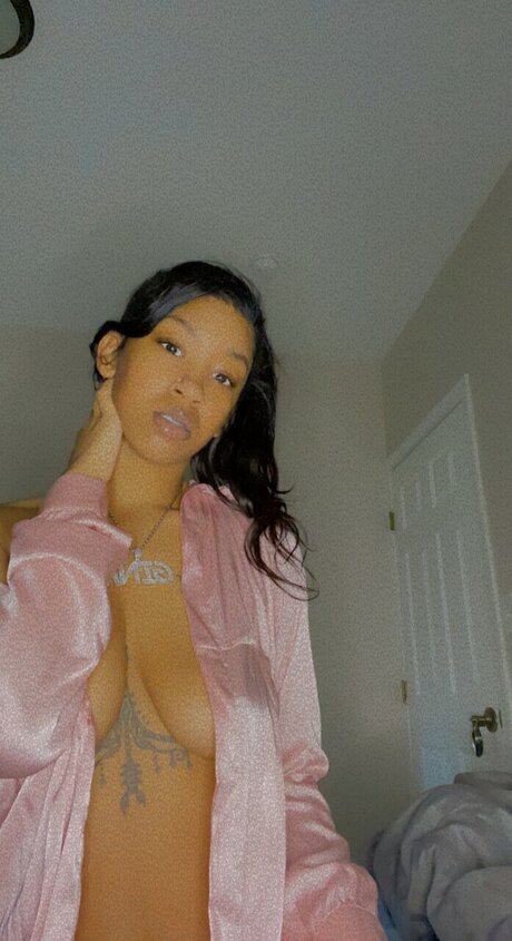 Nacktes geleaktes OnlyFans-Foto von Gina