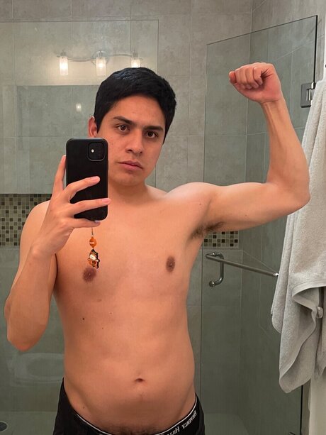 Nahá fotka uniklých OnlyFans od Rorra