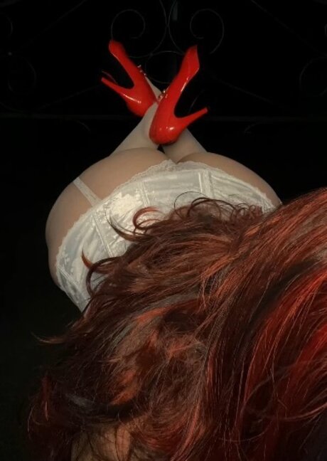 Nacktes geleaktes OnlyFans-Foto von Lily