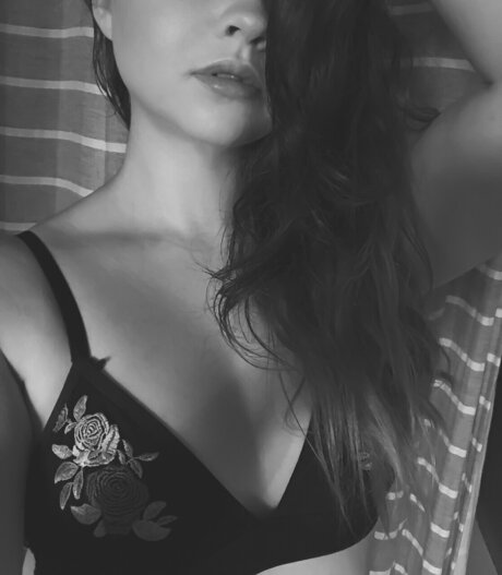 Nøgent lækket OnlyFans-billede af Chloe