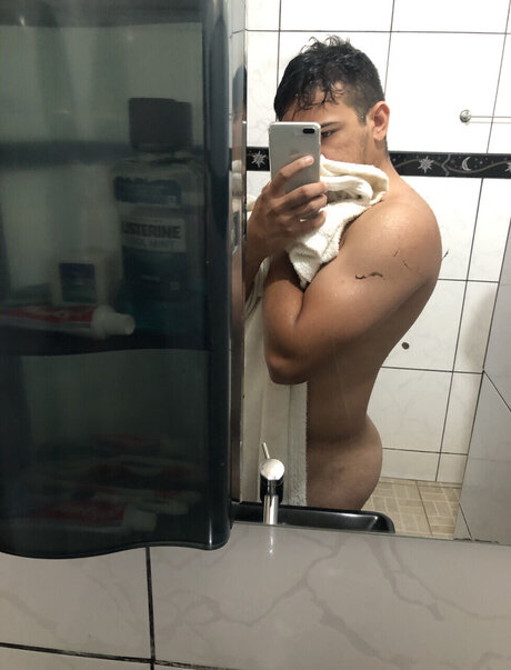Nagie wyciekłe zdjęcie OnlyFans od Tales Ramon