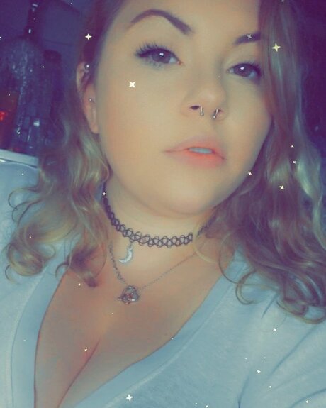 Nacktes geleaktes OnlyFans-Foto von Cloud Queen