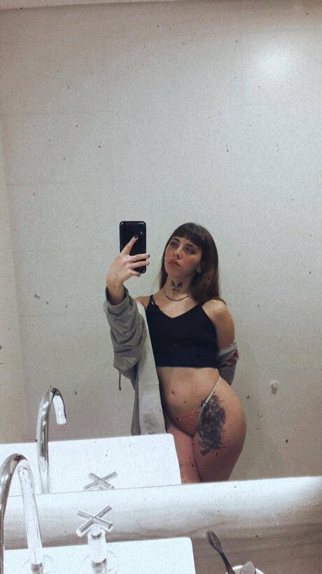 Candela Sills OnlyFansリークヌード写真