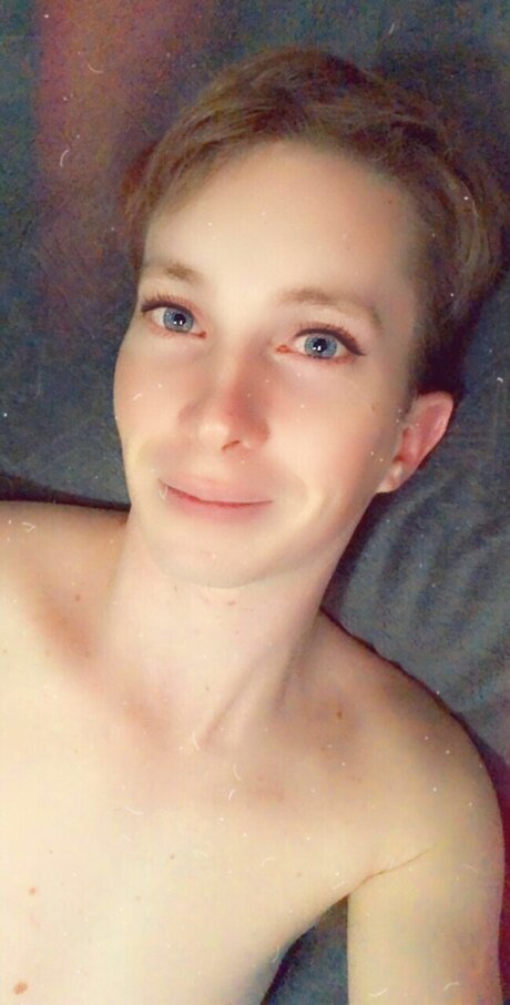 Nacktes geleaktes OnlyFans-Foto von Orion Wesley