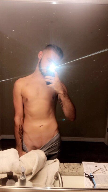 Guy Thomas  nude leaked OnlyFans photo