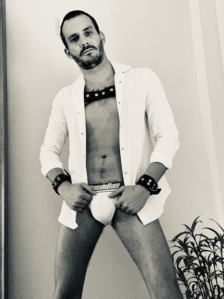 Alasti lekkinud OnlyFans-i pilt Danipm