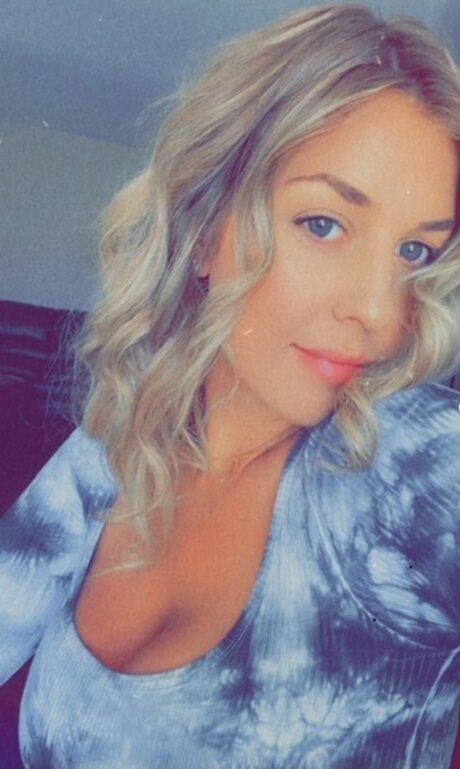 Naken läckt OnlyFans-bild av Megn