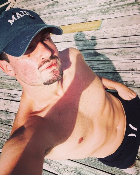 Foto nua vazada do OnlyFans de Dancebodyartboy