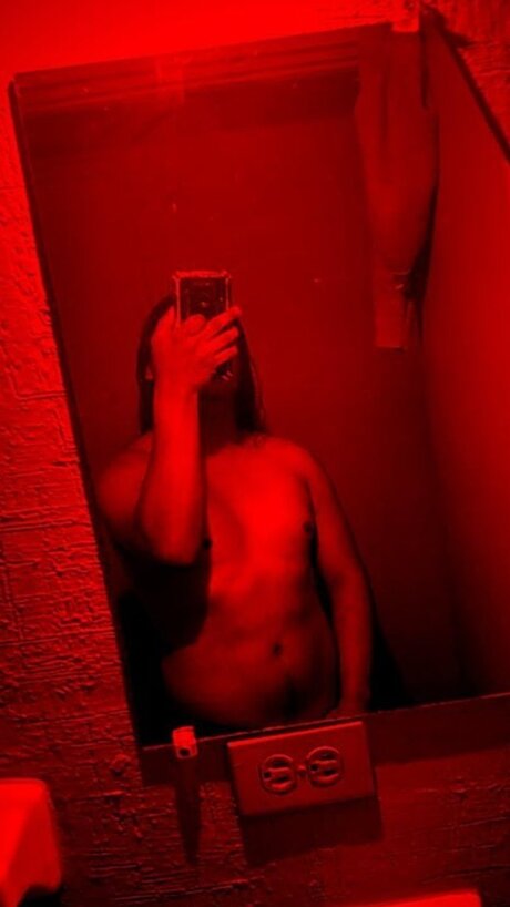 Photo nue de fuite OnlyFans de Lark Osborne