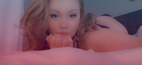 Foto nua vazada do OnlyFans de Demples 