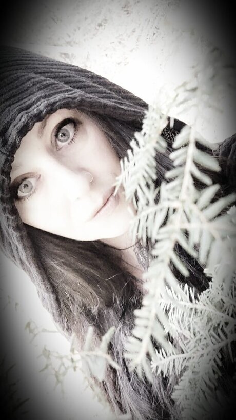 Alasti lekkinud OnlyFans-i pilt Sairadipity