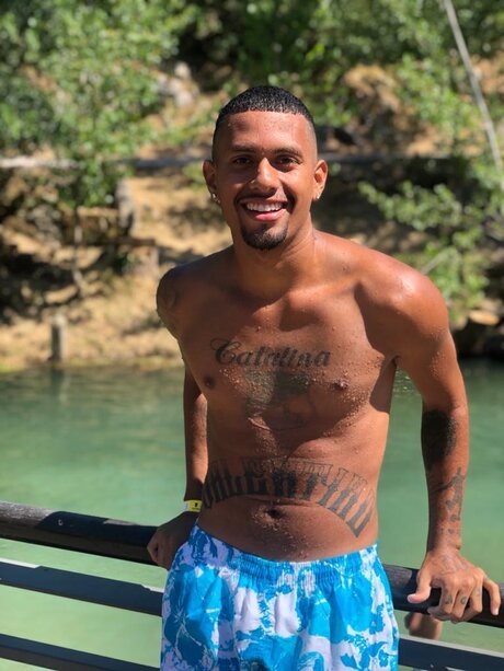 Foto nua vazada do OnlyFans de Johan Mosquera