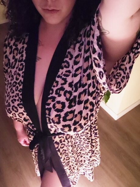 Alasti lekkinud OnlyFans-i pilt Slapmonkeyfree