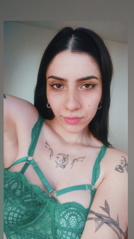 Miss V  OnlyFans泄露裸照
