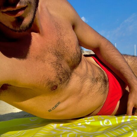 Обнаженная фотография утечки OnlyFans от Zimo