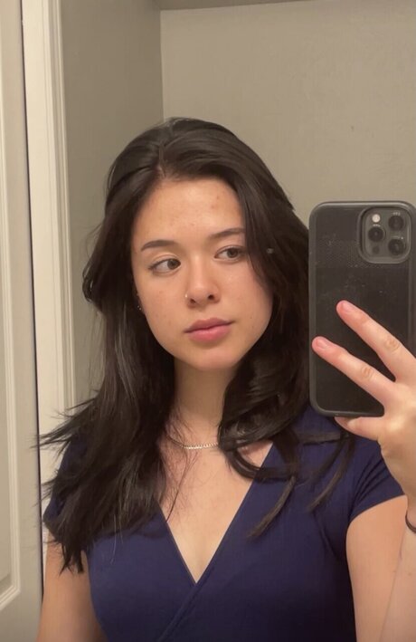 Naken läckt OnlyFans-bild av Yuki