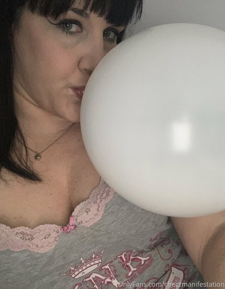 Chezzmanifestation OnlyFansリークヌード写真