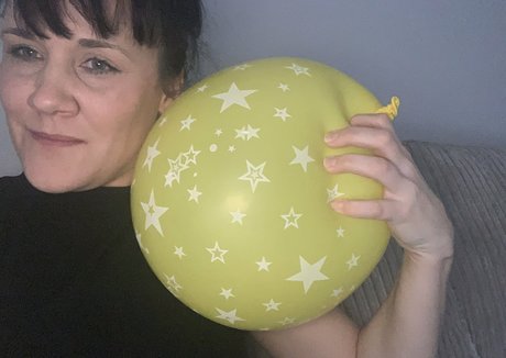 Nahá fotka uniklých OnlyFans od Chezzmanifestation