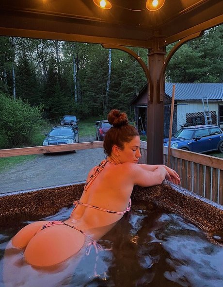 Naken lekkede OnlyFans-bilde av Maggieellenmac