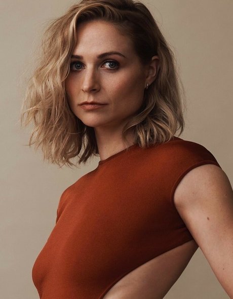 Niamh Algar