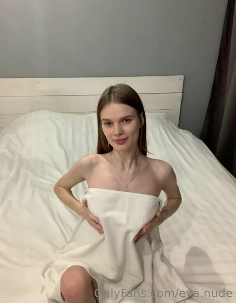 Nagie wyciekłe zdjęcie OnlyFans od Evanude11
