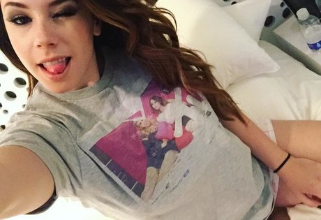 Jillian Rose Reed