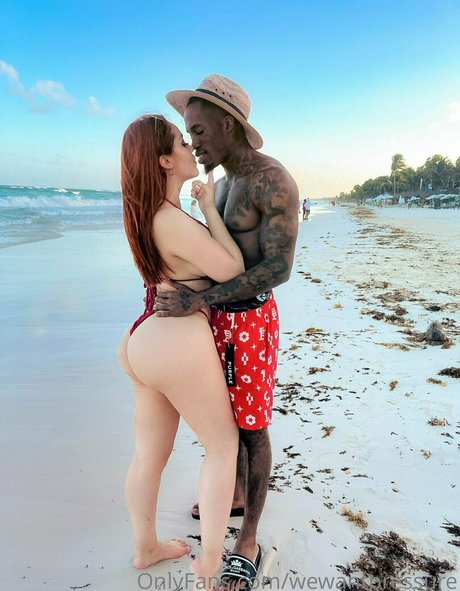 Naken lekkede OnlyFans-bilde av Wewantpressure