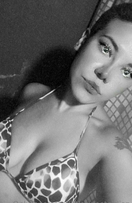 Littlesweetgirljaz