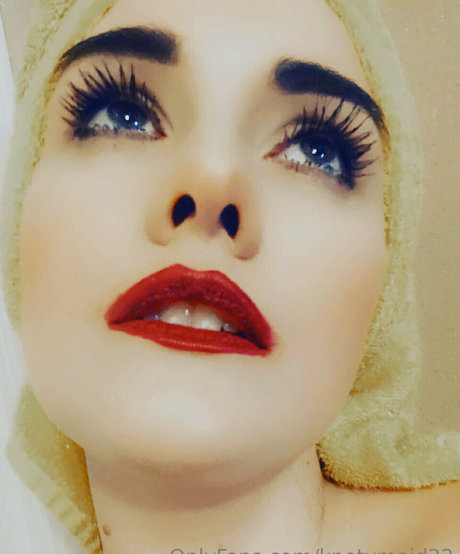 Nahá fotka uniklých OnlyFans od Scarlottnyx22
