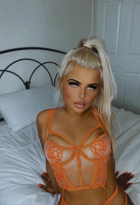 Nahá fotka uniklých OnlyFans od Niamh Oreilly