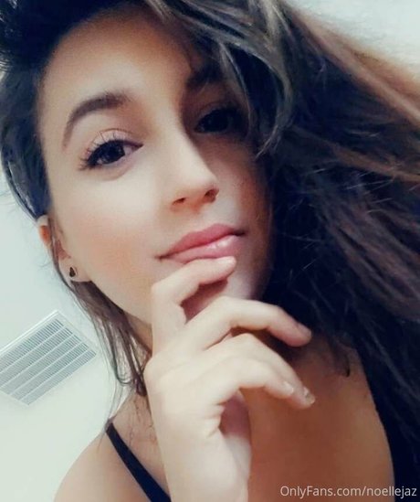 Naughtywifelife
