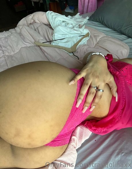 Nacktes geleaktes OnlyFans-Foto von Trangolinaxx