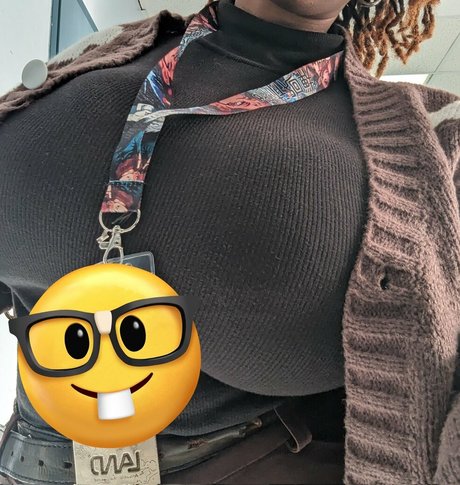 Nahá fotka uniklých OnlyFans od Npcsav