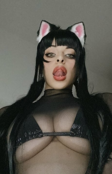 Naakte gelekte OnlyFans-foto van Suncosplays