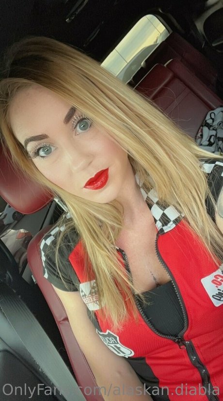 Nahá fotka uniklých OnlyFans od Alaskandiabla