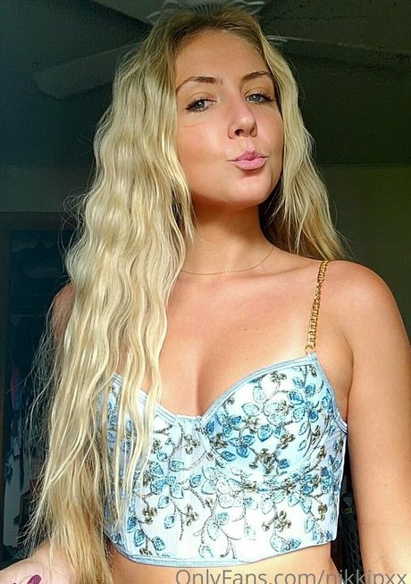 Nahá fotka uniklých OnlyFans od Nikkipxx