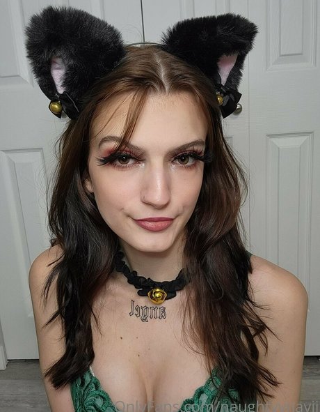 Naughtyynavii